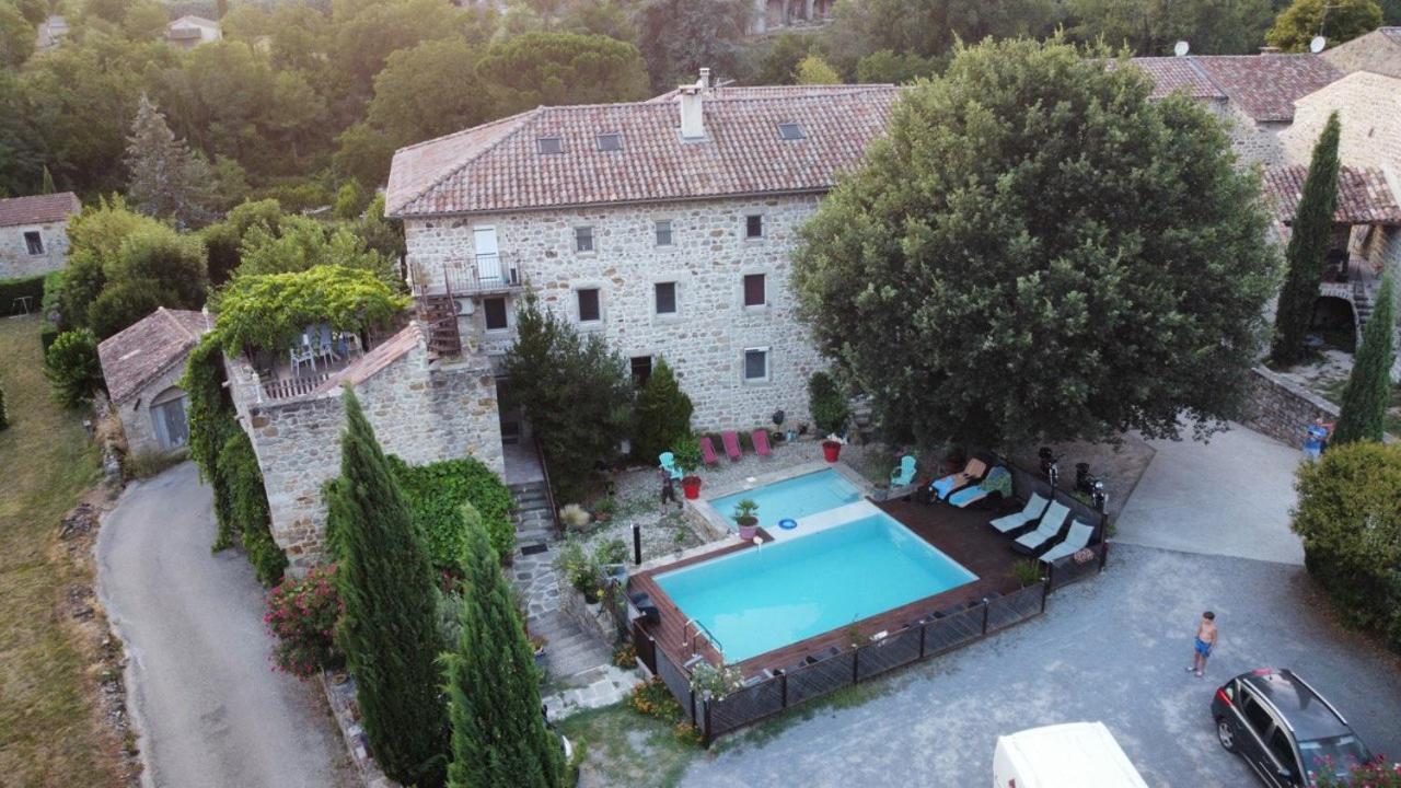 Le Mas de la Musardiere chambres d hotes Les Assions Extérieur photo