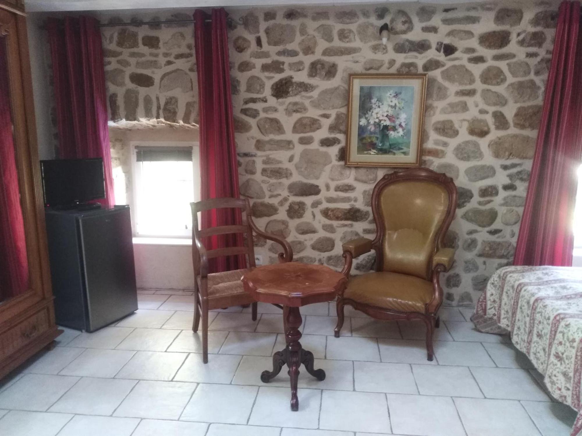 Le Mas de la Musardiere chambres d hotes Les Assions Extérieur photo