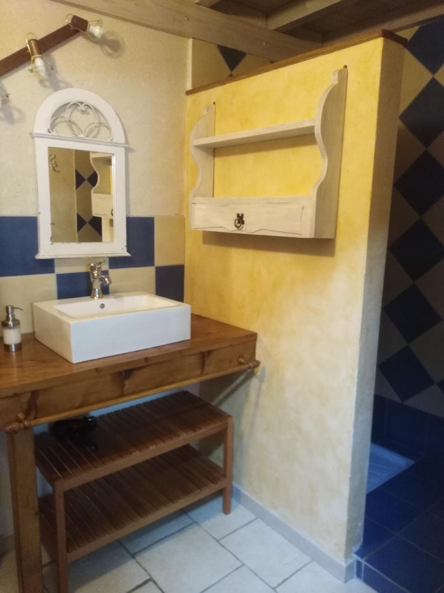 Le Mas de la Musardiere chambres d hotes Les Assions Extérieur photo