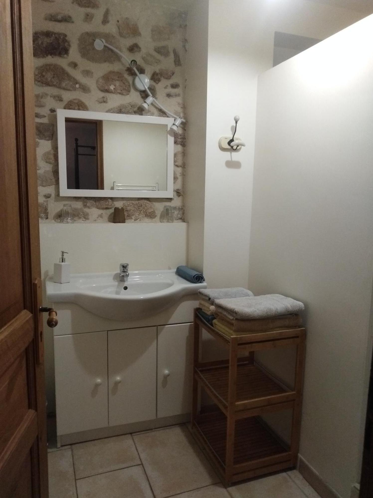 Le Mas de la Musardiere chambres d hotes Les Assions Extérieur photo