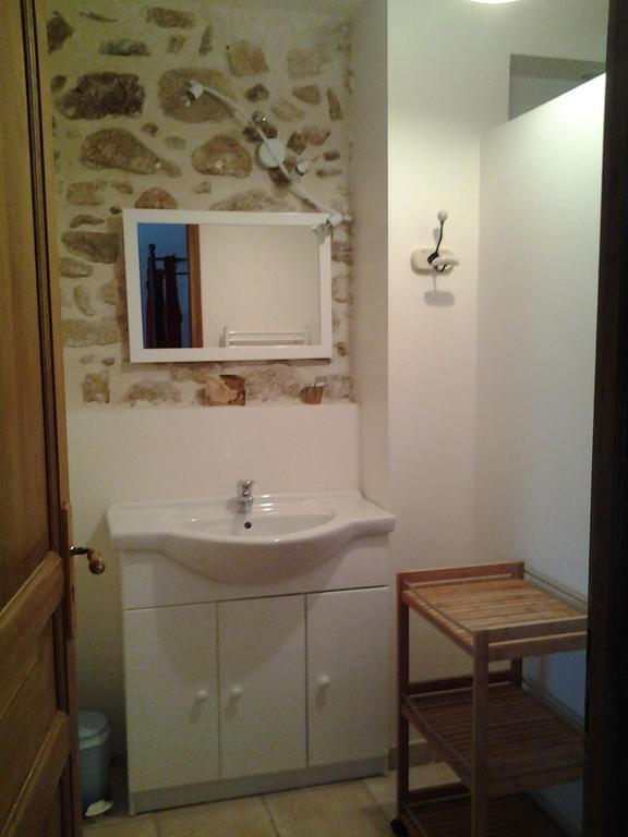 Le Mas de la Musardiere chambres d hotes Les Assions Chambre photo
