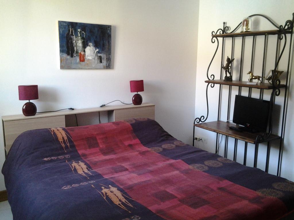 Le Mas de la Musardiere chambres d hotes Les Assions Chambre photo