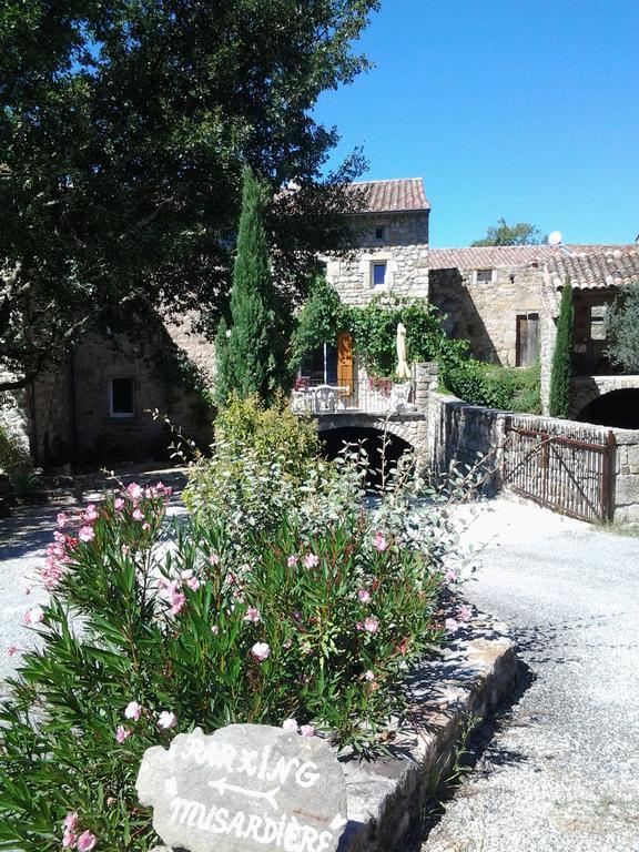Le Mas de la Musardiere chambres d hotes Les Assions Extérieur photo
